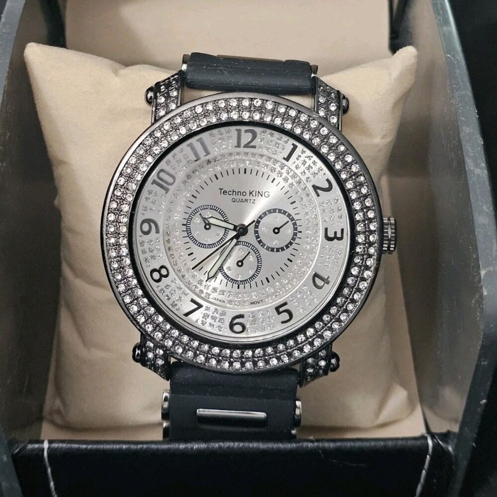 54mm Mens Quartz Analog Watch Silver Dial Crystal Bezel Black Rubber bullet band